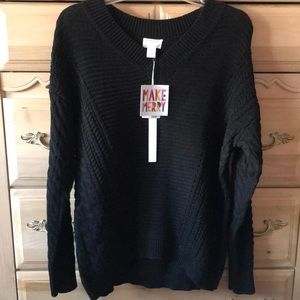 NWT | Caslon | Chunky Oversized V-Neck Cable Knit Sweater in Black Size XS